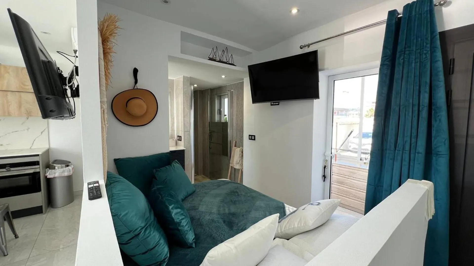 רוזס Precioso Estudio Al Lado De La Playa ספרד